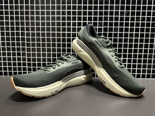AAA001